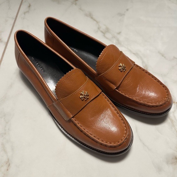 Tory Burch Shoes - New Tory Burch Brown Leather Loafers